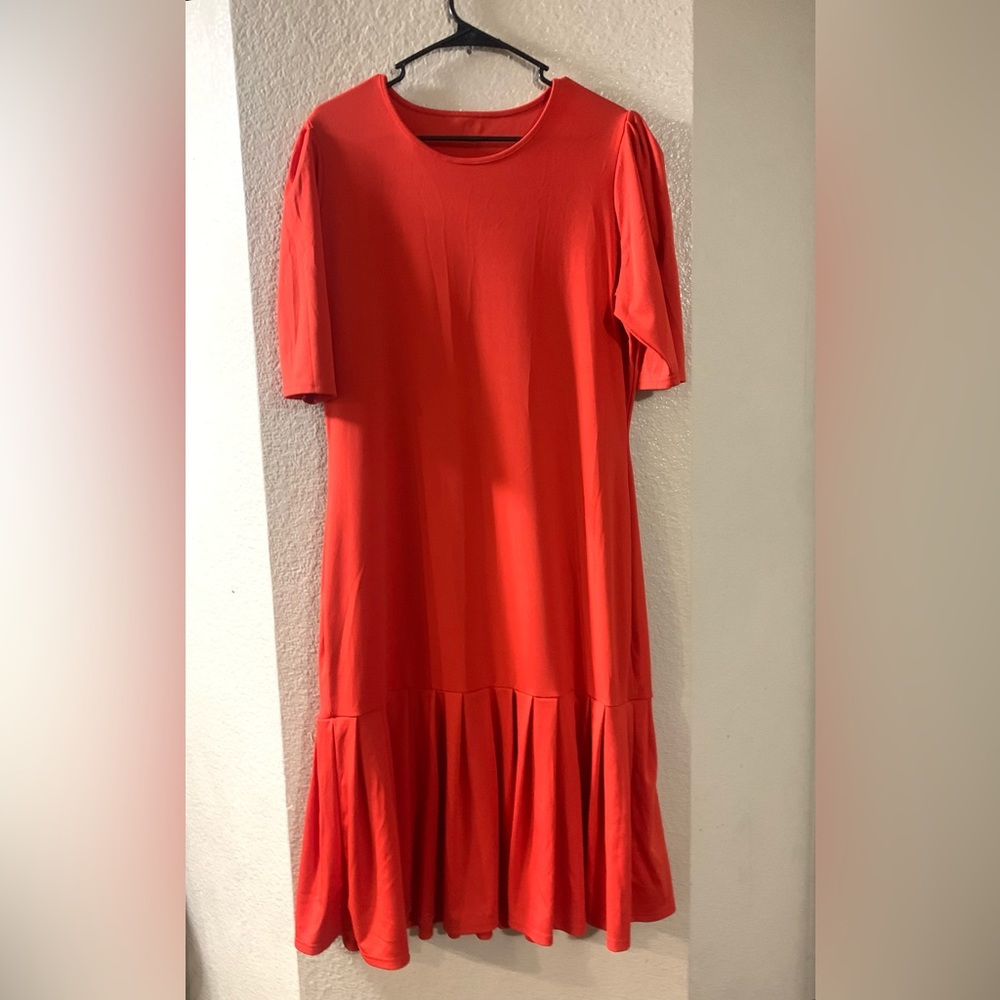 RED/ORANGE DRESS